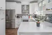 16 16325 82 AVENUE - thumbnail 4