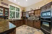 20855 YEOMANS CRESCENT - thumbnail 7