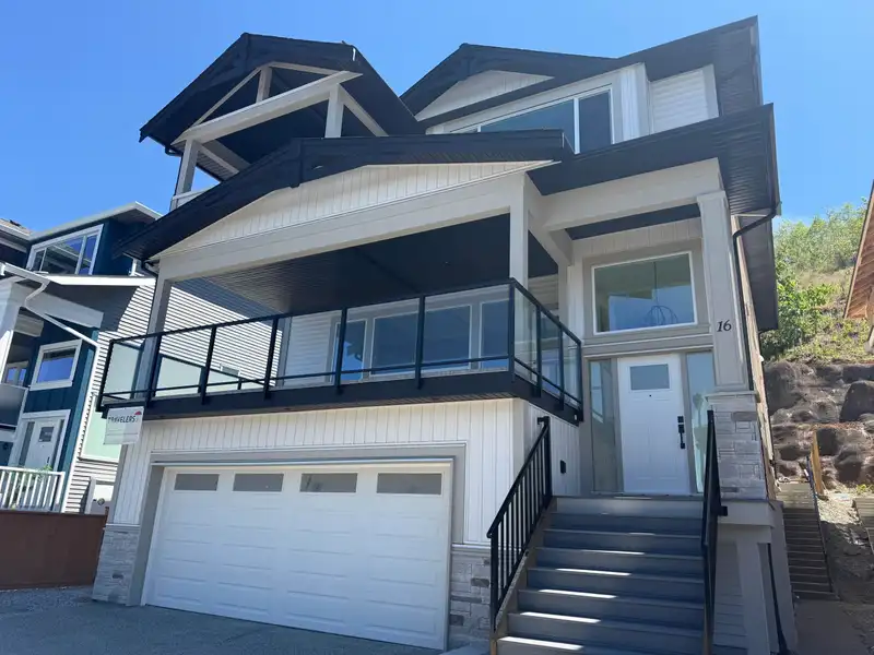 16 24850 106 AVENUE - photo 1 of 38