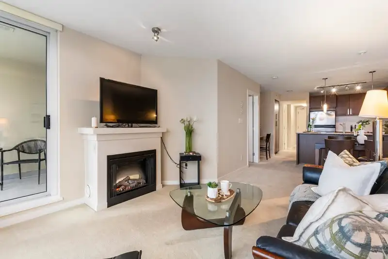 2706 9868 CAMERON STREET - photo 3 of 29