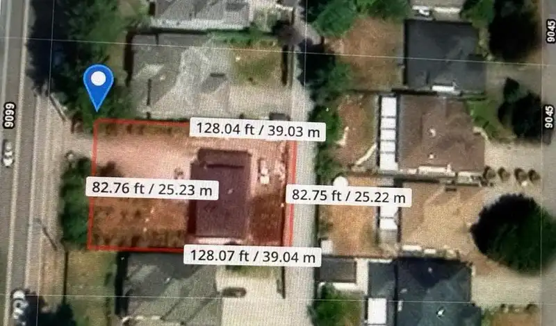 9032 156 STREET - photo 1 of 4