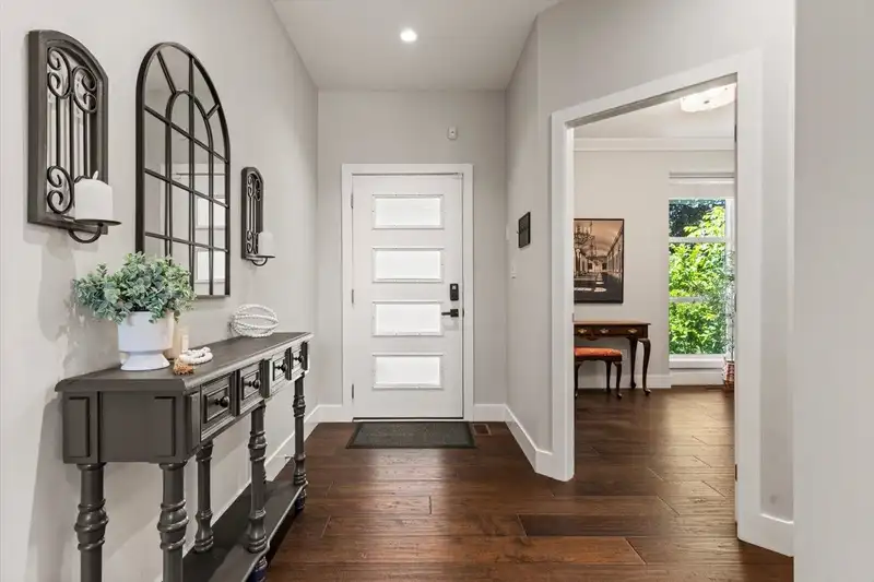 6528 REID ROAD - photo 2 of 40