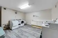 209 630 CLARKE ROAD - thumbnail 17