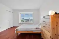 117 6588 SOUTHOAKS CRESCENT - thumbnail 13