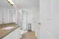 117 6588 SOUTHOAKS CRESCENT - thumbnail 16