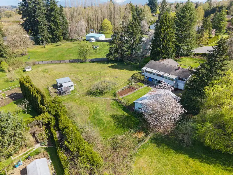 7485 185 STREET - photo 4 of 40