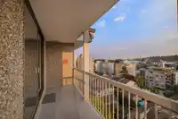 902 1390 DUCHESS AVENUE - thumbnail 13