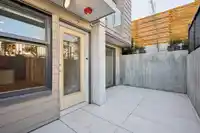 152 408 W 45TH AVENUE - thumbnail 1