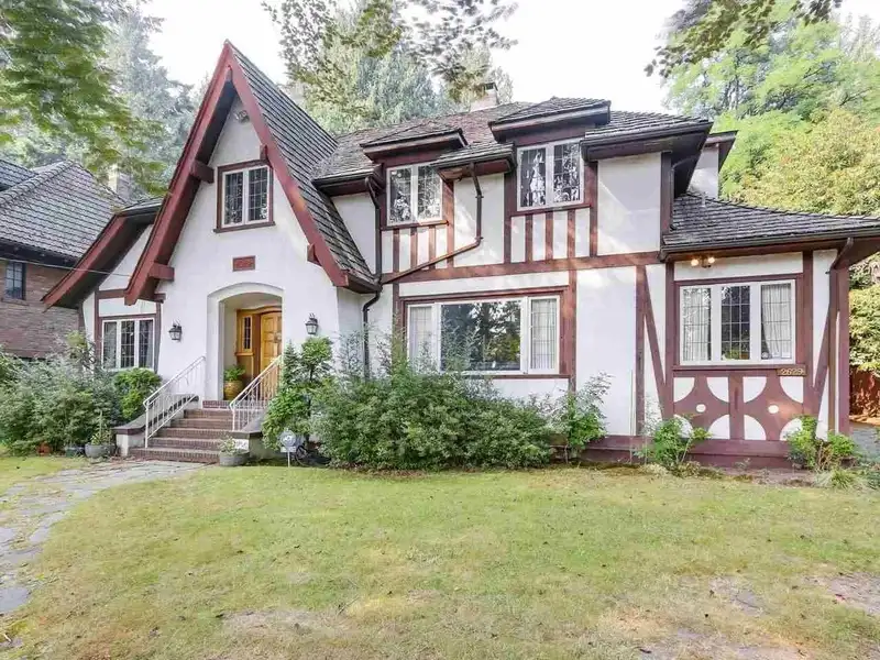 2629 W 49TH AVENUE - photo 1 of 7