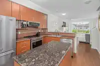16 20460 66 AVENUE - thumbnail 15