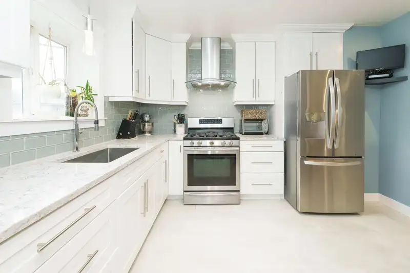 11943 232 STREET - photo 3 of 25