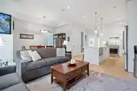 2158 165A STREET - thumbnail 6