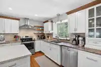 34947 OAKHILL DRIVE - thumbnail 5