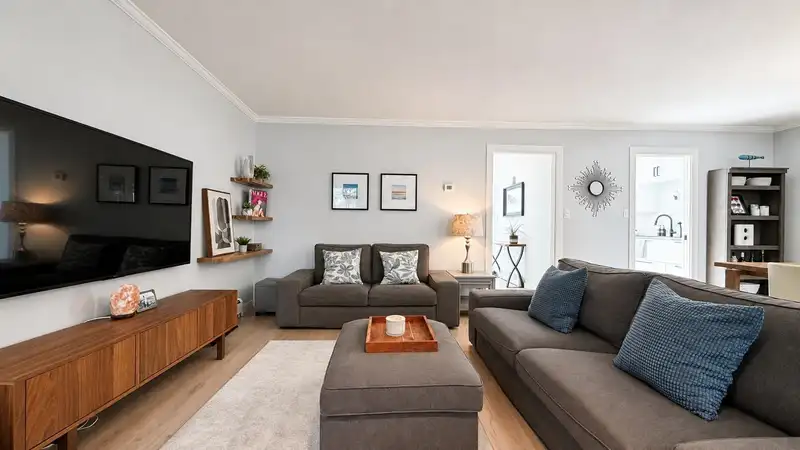 9 4855 57 STREET - photo 3 of 30
