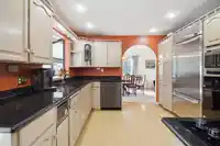 23418 56 AVENUE - thumbnail 9