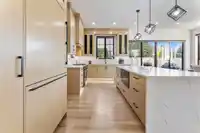 1145 50B STREET - thumbnail 14