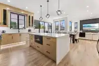 1145 50B STREET - thumbnail 15