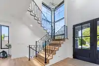 1145 50B STREET - thumbnail 3