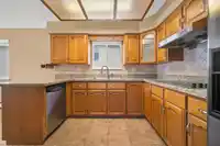 4338 PANDORA STREET - thumbnail 16