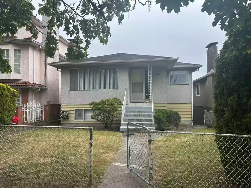 1380 E 54TH AVENUE - photo 1 of 9