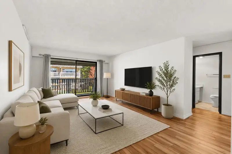 315 310 W 3RD STREET - photo 1 of 18