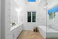 2 21754 88 AVENUE - thumbnail 18