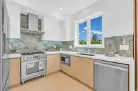2 2893 ETON STREET - thumbnail 6