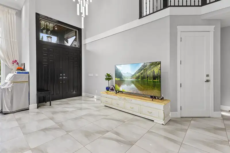 33827 MAYFAIR AVENUE - photo 2 of 40