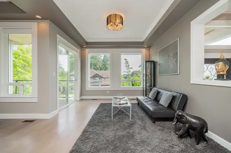 3485 WALES AVENUE - photo 4 of 40