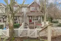 16 6651 203 STREET - thumbnail 1