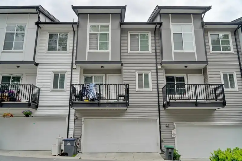 47 5867 129 STREET - photo 2 of 29