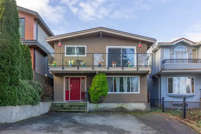 111 N FELL AVENUE - photo 1 of 40