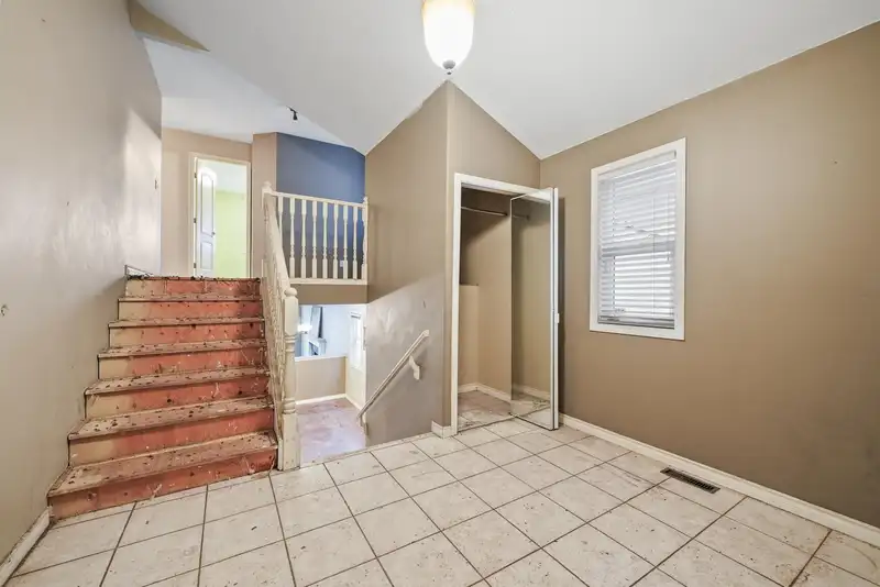 3 1615 SHAUGHNESSY STREET - photo 3 of 28