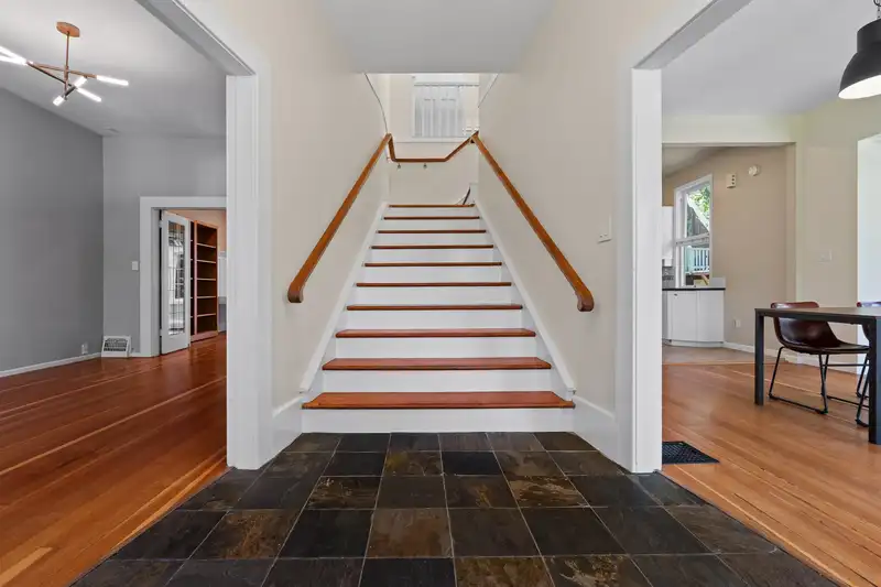2656 W 3RD AVENUE - photo 2 of 17