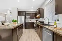 8197 212 STREET - thumbnail 9