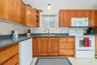 49 7610 EVANS ROAD - thumbnail 5