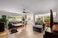 20010 37 AVENUE - thumbnail 12