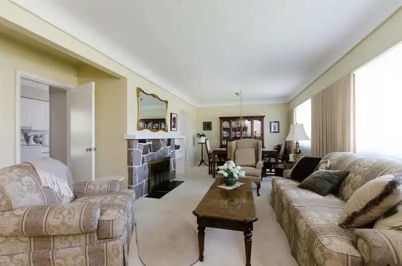 7400 BROADMOOR BOULEVARD - photo 4 of 23