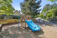 29 6878 SOUTHPOINT DRIVE - thumbnail 26