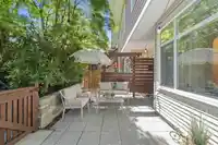 29 6878 SOUTHPOINT DRIVE - thumbnail 5