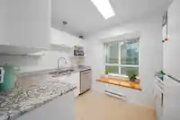 54 6577 SOUTHOAKS CRESCENT - thumbnail 12