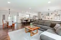 20390 42 AVENUE - thumbnail 11