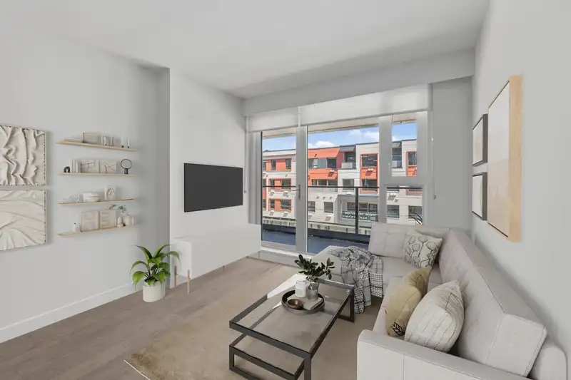 306 3636 W 39TH AVENUE - photo 1 of 19