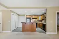 202 15357 17A AVENUE - thumbnail 4