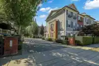 81 7233 189 STREET - thumbnail 1