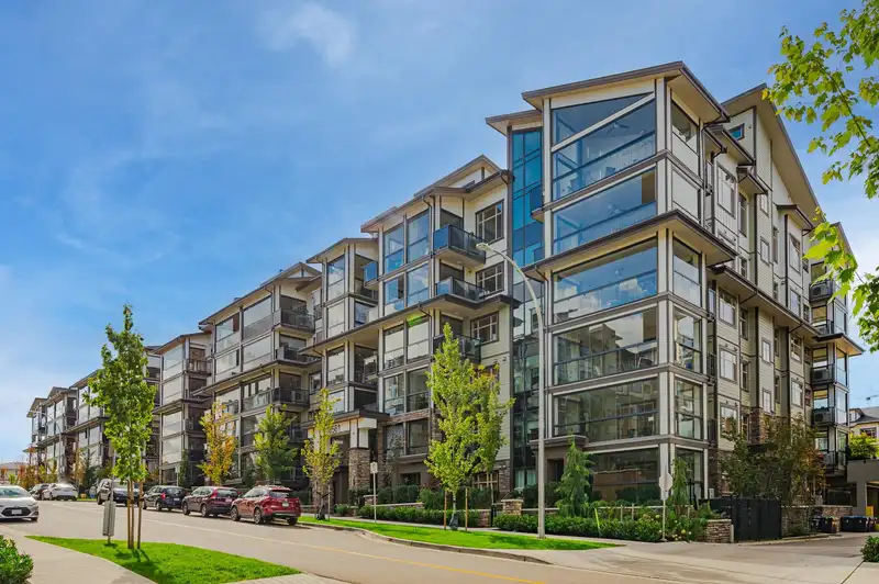 404 8561 203A ST STREET - photo 1 of 40