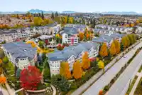 301 6430 194 STREET - thumbnail 1