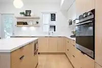 4 5993 143 STREET - thumbnail 10