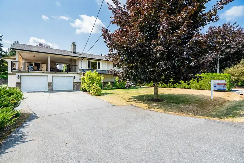 5751 246B STREET - photo 3 of 39