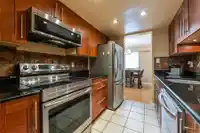 517 9651 GLENDOWER DRIVE - thumbnail 11